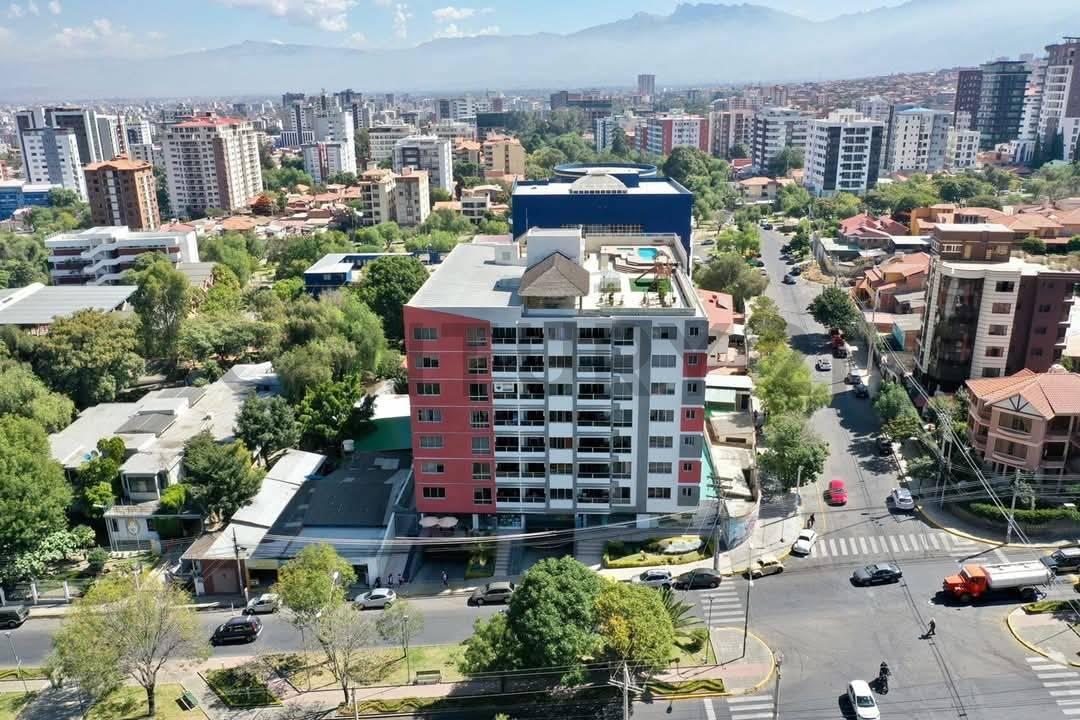 Av. General Galindo Edificio La Catolica , Norte, Cochabamba 00001, Bolivia