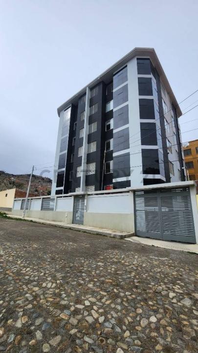 Irpavi Calle 18 c La Rosa N° 800 , Irpavi, La Paz 00001, Bolivia