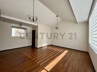 San Miguel, Calle Los Álamos , Calacoto, La Paz 00001, Bolivia