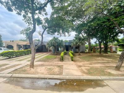 Condominio La casona Carretera Cotoca 17, Este, Santa Cruz 00001, Bolivia