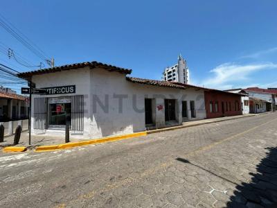 A 3 cuadras de la plaza principal 24 de Septiembre. Entre Charcas y Murillo. , Centro, Santa Cruz 00001, Bolivia