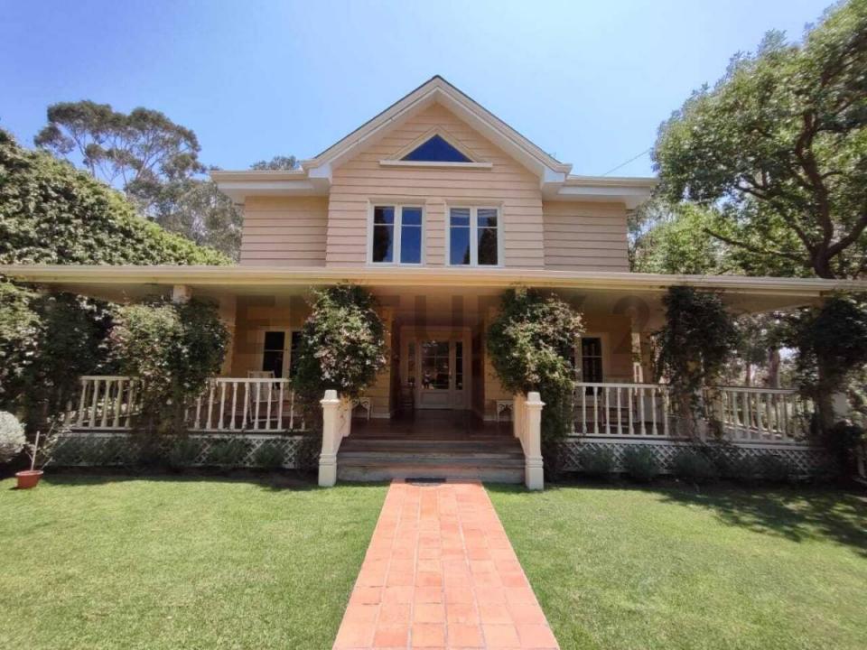 CALLE 3, “SUBTENIENTE JUAN EUSEBIO QUIROGA” N° 20 20, Cota Cota, La Paz 00001, Bolivia