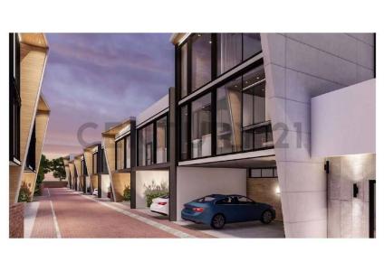 C/ INNOMINADA ZONA DE APOTE COND. LUNA BLANCA CASA # 2 - TIQUIPAYA SN, Oeste, Cochabamba 00001, Bolívia