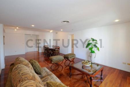 San Martin 1025, Avellaneda, GBA Sur 00001, Argentine