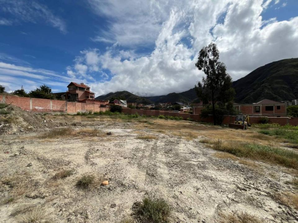 Ex Fundo Taipichulo , Mecapaca, La Paz 00001, ボリビア