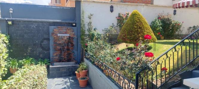 Avenida Alfredo Gobles Casa N° 1001 entre calles 5 y 6 1001, La Paz, La Paz 00001, Bolivia