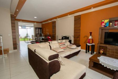 Av. Chiquicollo , Norte, Cochabamba 0000, Боливия