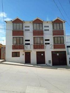 Av. Ticucha N°12 , Sucre, Chuquisaca 00001, Bolivia