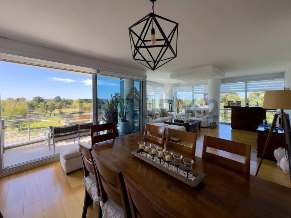 Juan Carlos Cruz 100, Vicente López, GBA Norte 00001, الأرجنتين