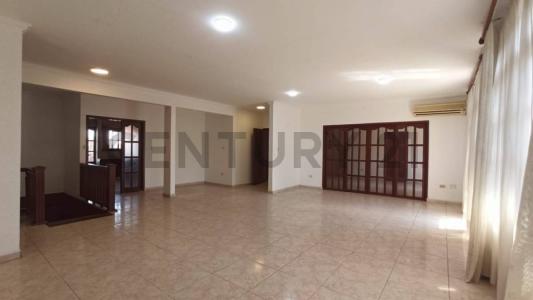 Este, Santa Cruz 00001, 玻利维亚