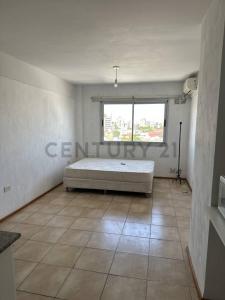 Buenos Aires 2075, Rosario, Santa Fe 2000, Argentina