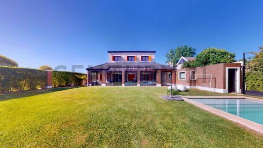 24 y 458 0, La Plata, GBA Sur 00001, Argentina