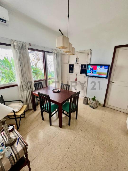 68 entre 26 y 27 1582, La Plata, GBA Sur 00001, الأرجنتين 