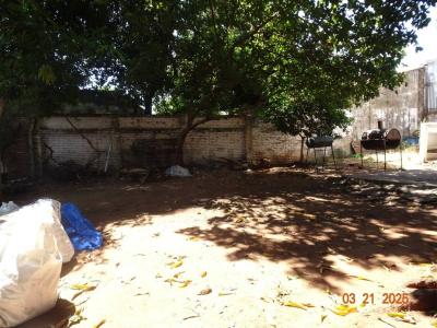 Fernando De La Mora, Central 00001, Paraguay