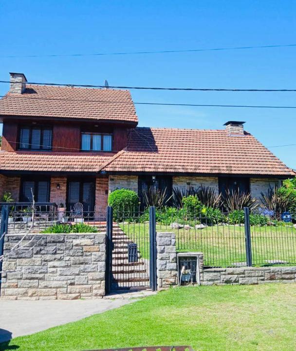 Camino Parque Centenario 938, La Plata, GBA Sur 00001, Argentina