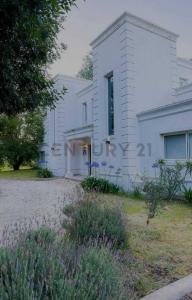 JUAN PABLO II , San Vicente, GBA Sur 00001, Argentina