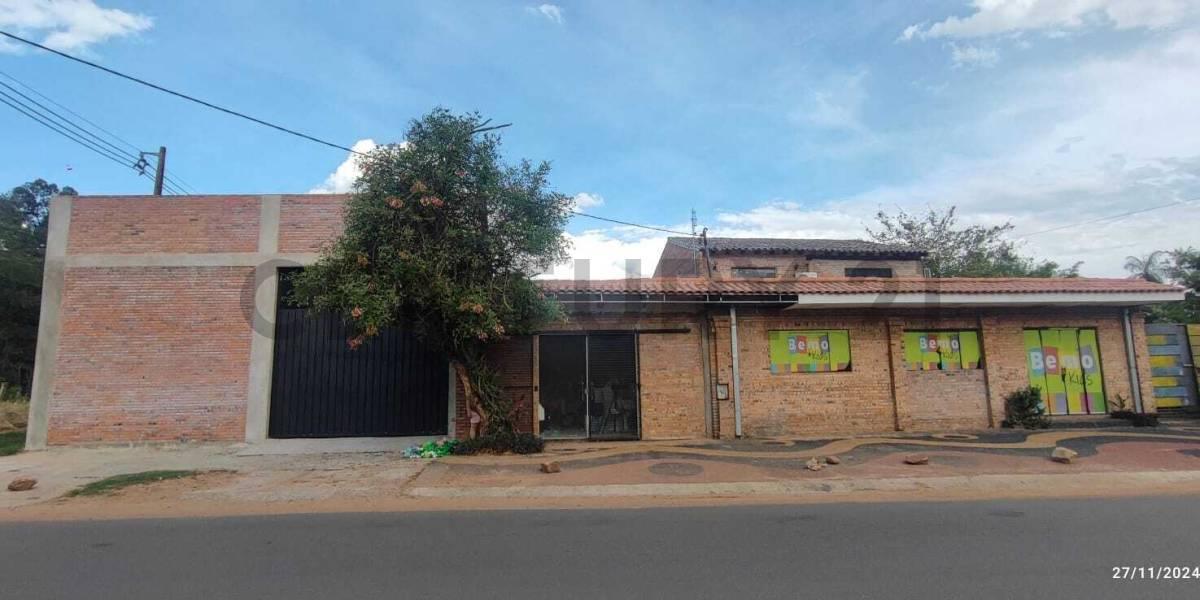 Luque, Central 00001, Paraguay