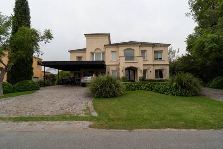 Mayor Irusta 3777, San Miguel, GBA Norte 1661, Argentina