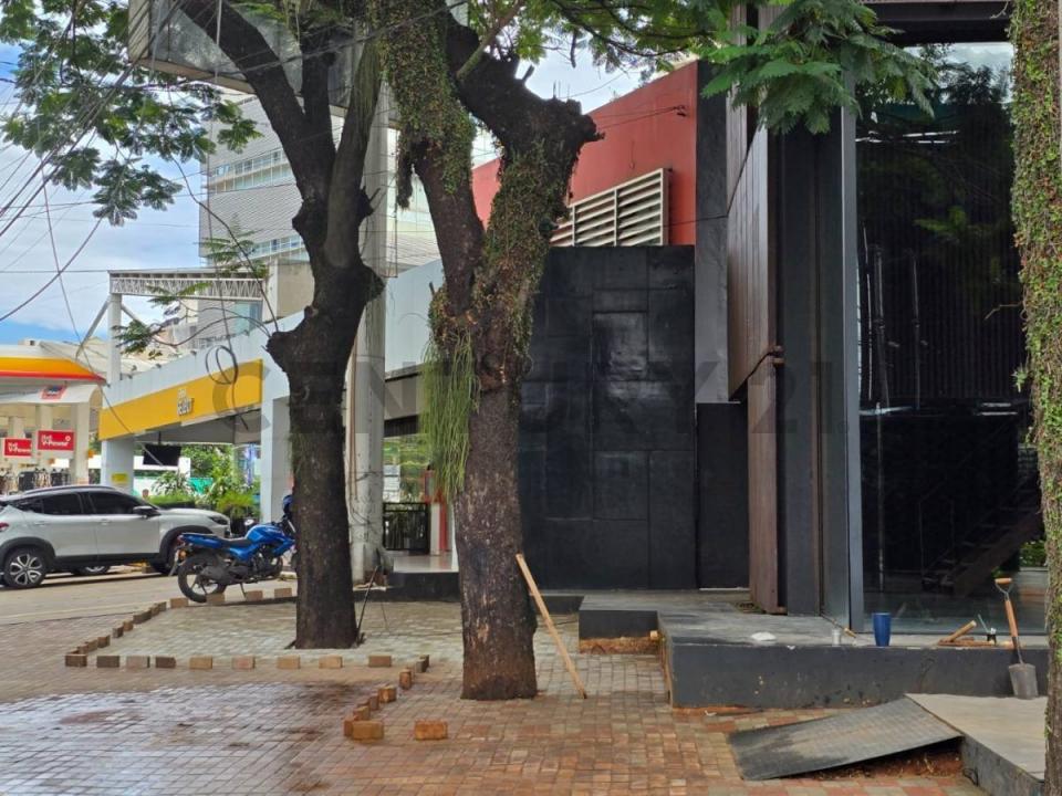 Las Lomas, Asunción 00001, Le Paraguay