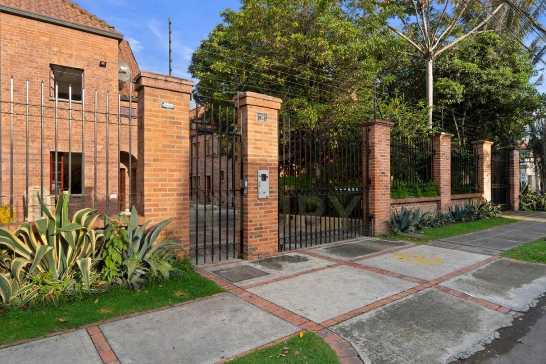 Bogotá, Cundinamarca 00001, Colombia