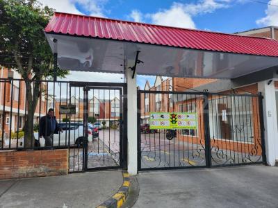 Bogotá, Cundinamarca 00001, Colombia