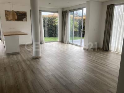 Cajica, Cundinamarca 00001, Colombia