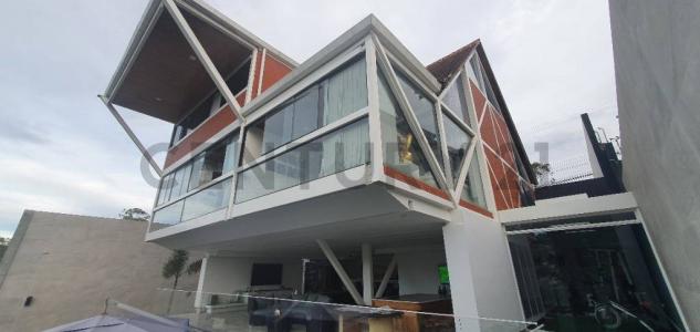 Calle B San Miguel, Caracas, Miranda 00001, Venezuela