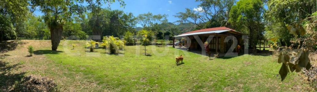 Utica, Cundinamarca 00001, Colombie