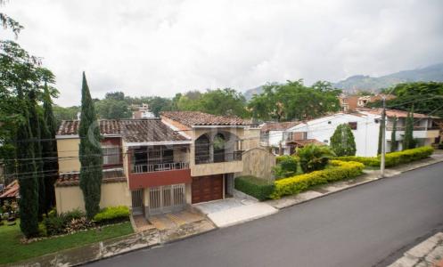 Medellín, Antioquia 050032, Colombia