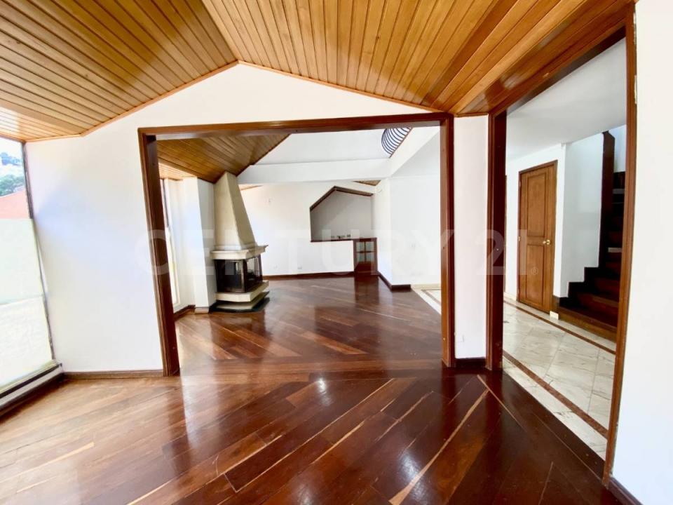 Carrera 6 , Bogotá, Cundinamarca 00001, Colombia