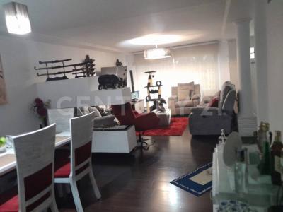 KR 28A , Bogotá, Cundinamarca 00001, Colombia