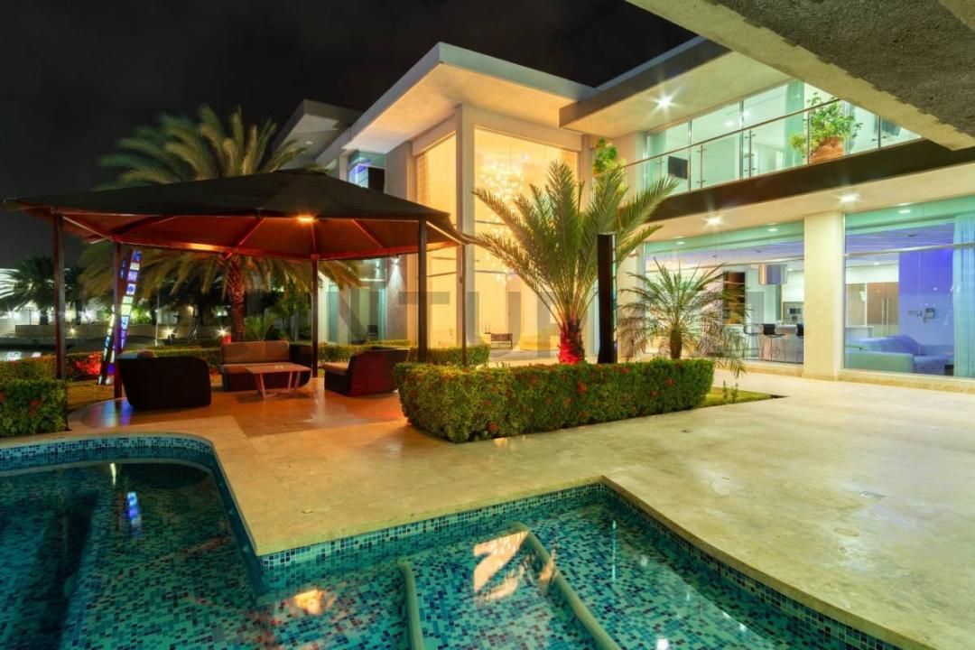 Las Villas Las Villas, Lechería, Anzoategui 6016, Venezuela