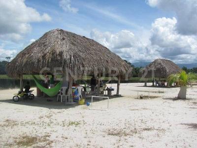 KM 4 CA C-40 CDM BARU C-40, Villavicencio, Meta 00001, Kolumbien