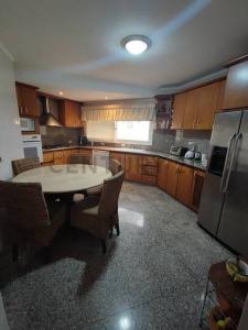 75B Edificio Belvedere, Maracaibo, Zulia 4001, Venezuela