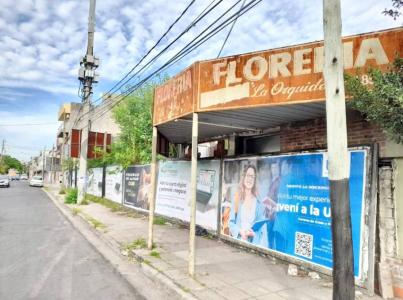 Av. segunda Rivadavia 19800, Morón, GBA Oeste 00001, Argentina