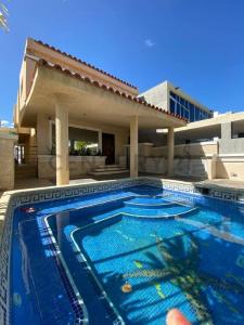 CASA BOTE A CASA BOTE A, Lechería, Anzoategui 6001, Venezuela