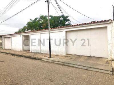 Calle 9. Urbanización Los Jardines. Sector La Montañita. Av. Centurión Casa B-64, Barcelona, Anzoategui 00001, Venezuela