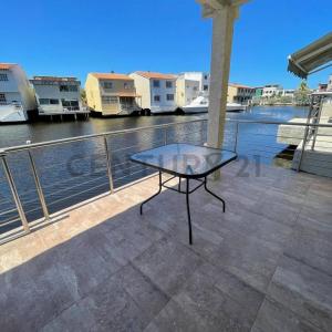 Puerto La Cruz, Anzoategui 6023, Venezuela