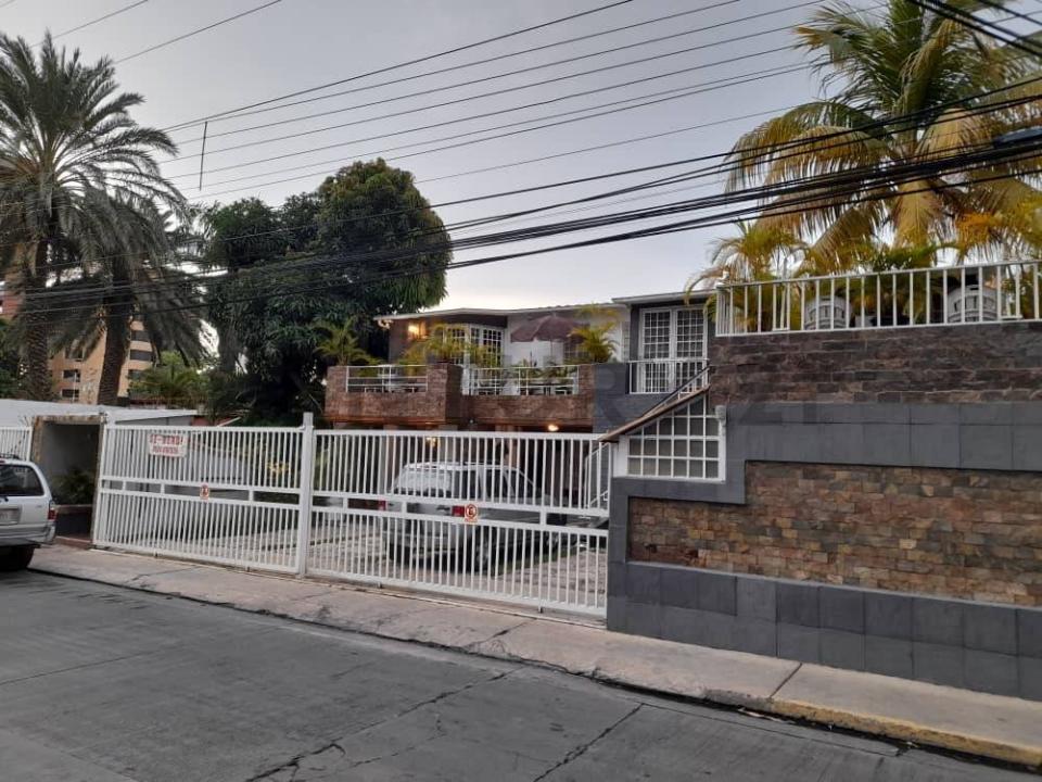 Arismendi Con calle Cajigal Casa Quinta, Multipropiedad, Lechería, Anzoategui 00001, Венесуэла