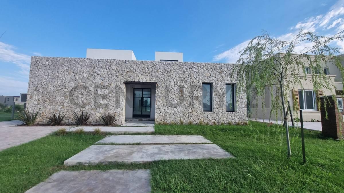 Arribeños 1611, Tigre, GBA Norte 00001, Аргентина