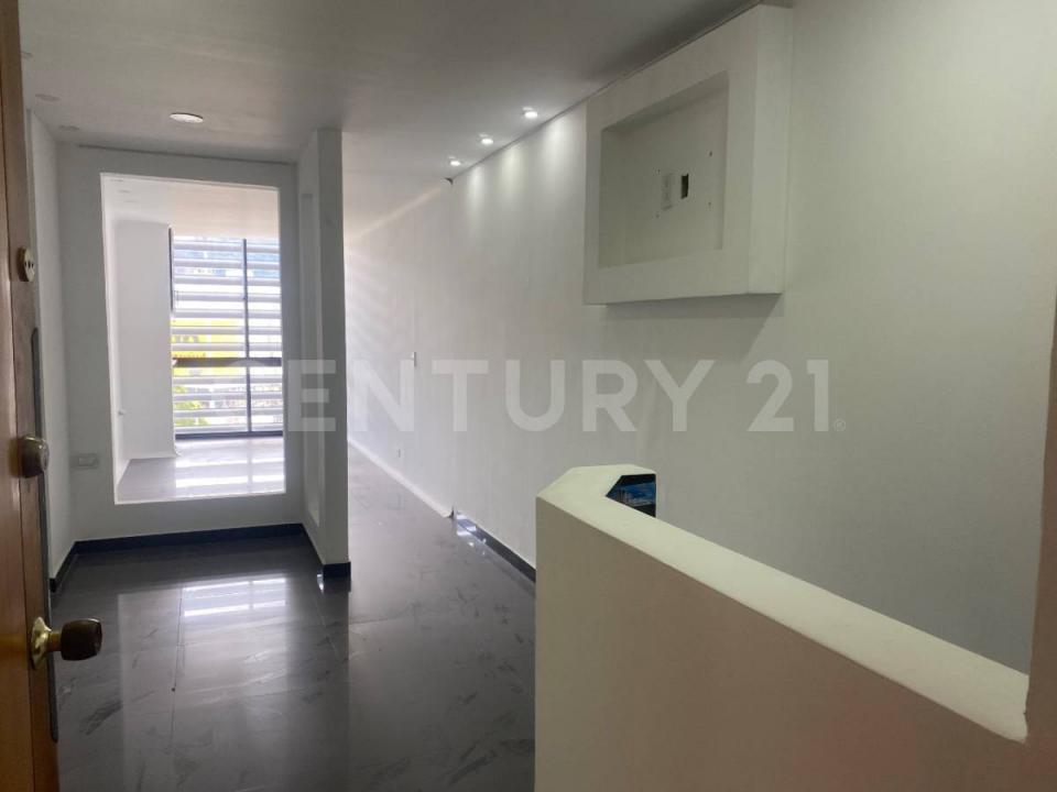 ボゴタ, クンディナマルカ 00001, コロンビア