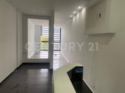 ボゴタ, クンディナマルカ 00001, コロンビア