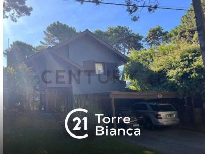 De Las Ondinas 1680, Pinamar, Buenos Aires Costa Atlántica 7167, 阿根廷