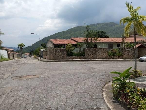 manzana 6 Casa Quinta Urbanizacion El Castaño, Maracay, Aragua 2101, Venezuela