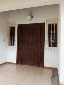 manzana 6 Casa Quinta Urbanizacion El Castaño, Maracay, Aragua 2101, Venezuela