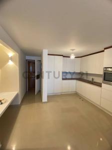 Av Raul Leoni Res La Karacola, Porlamar, Nueva Esparta 00001, Venezuela