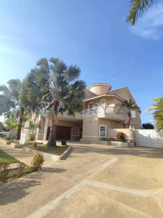 avenida octavio camejo urbanización las villas, Lechería, Anzoategui 6016, Venezuela