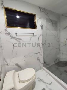 calle principal casas bote en alquiler, Lechería, Anzoategui 6016, 委内瑞拉