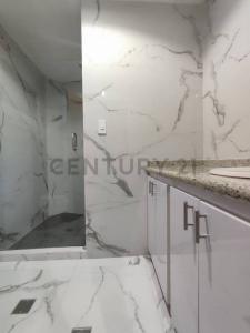 calle principal casas bote en alquiler, Lechería, Anzoategui 6016, 委内瑞拉