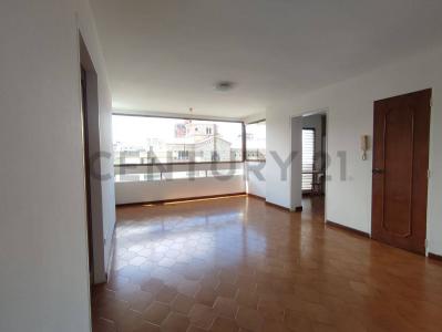 PRINCIPAL Residencia Esnu, Caracas, Distrito Capital 00001, Venezuela